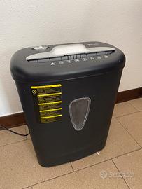 Distruggidocumenti Amazon Basics 8 fogli