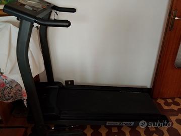 tapirulan rotto con pezzo motore mancante