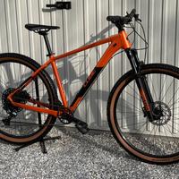Mtb CUBE ACID 29" rockshox, SRAM eagle 12v