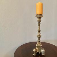 Antico candeliere in ottone