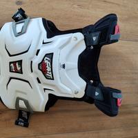 Pettorina leatt pro lite