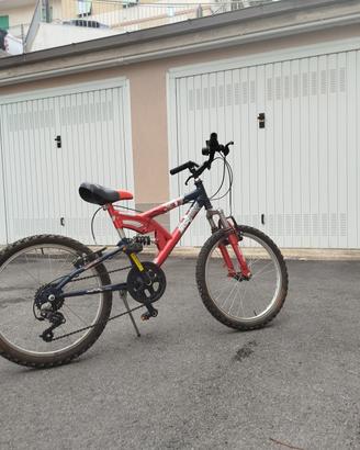  Mountain bike da bambino/a rossa e ner