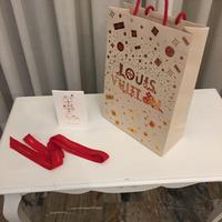 Busta natalizia Louis Vuitton Originale con nastro