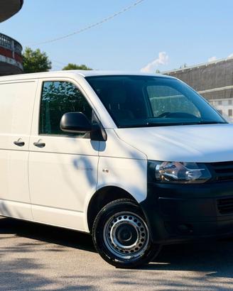 VOLKSWAGEN TRANSPORTER 12/2014 Ok neopatentati ! !