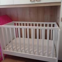 lettino con materasso