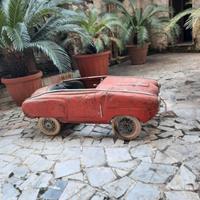Automobilina a pedali anni 50/60 Giordani 