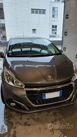 Peugeot 208 1.2 PureTech 82 CV – 2019 – SOLO 19.00