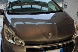 Peugeot 208 1.2 PureTech 82 CV – 2019 – SOLO 19.00