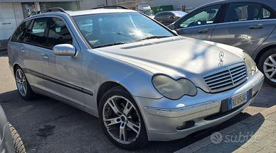 Mercedes Benz C220 del 2002