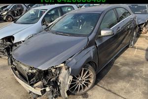 Ricambi usati MERCEDES A 200D W176 - NO MOTORE