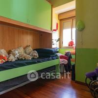 Cameretta completa in legno – verde e faggio