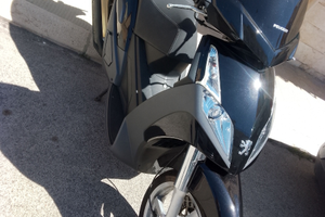 Scooter geopolis 125