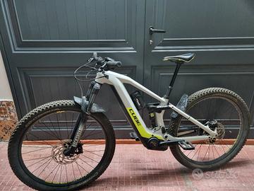 E-MTB
CubeStereo Hybrid 140 HPC Race 625