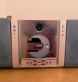 lettore CD con due casse estraibili 