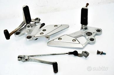 Yamaha FZ6 Fazer S1 S2 04 11 pedane pilota