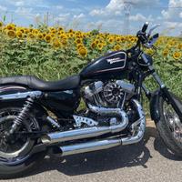 Harley-Davidson Sportster 883