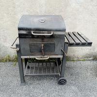 Barbecue a carbone in metallo