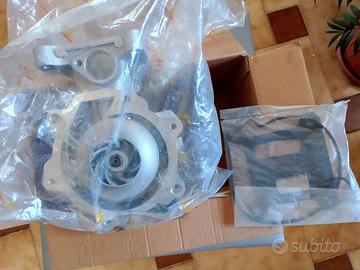 Pompa acqua completa Jaguar X Type 2.0 D nuova