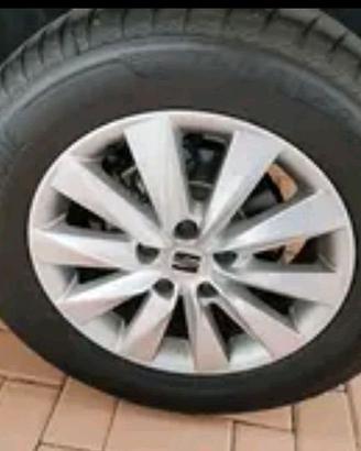 gomme e cerchi nuovi Seat ,Audi , Volkswagen 215/6