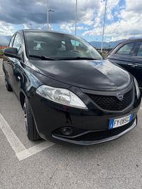 Lancia Ypsilon 1.2 69 CV 5 porte S&S Elefantino Bl