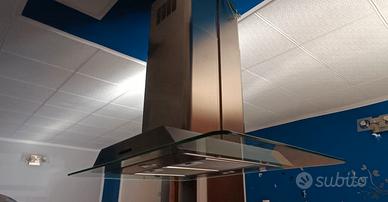 Cappa aspirante a isola