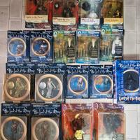 Middle Earth Toy Vault action figures