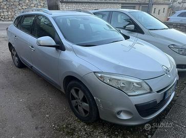 Renault Megane SporTour 1.5 dci Dynamique 110cv fa