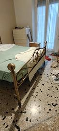 letto in ottone