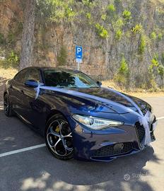 ALFA ROMEO GIULIA 2.2 AT8