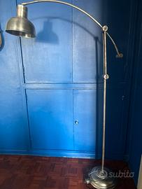 Lampada da terra da lettura