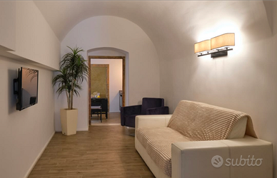 Quadrilocale con bagno - arredato