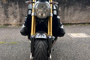 BMW r1200r