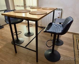 Set Tavolo Alto (140x79) con 4 Sgabelli Regolabili