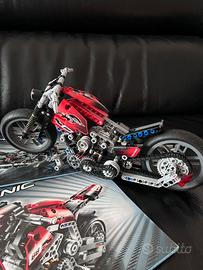 Lego technics moto 8051