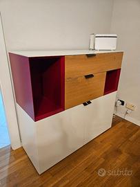 Madia Moderna in Perfette Condizioni