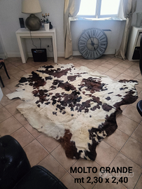 TAPPETO DI MUCCA AUTENTICO, NATURALE e marchiato