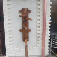 Uomo di legno wooden dummy braccia allineate o sfa