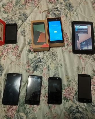 Blocco 6 Smartphone+ 1 Tablet 