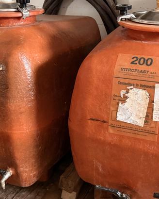 2 botti in vetroresina per alimenti