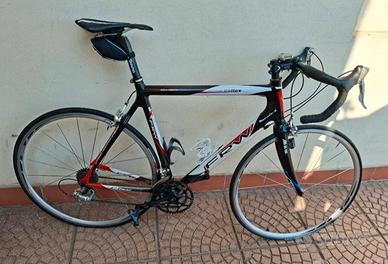 bici corsa FRW carbonio