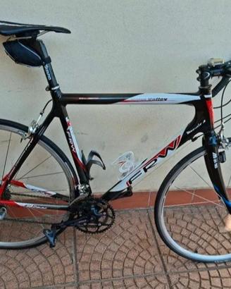 bici corsa FRW carbonio