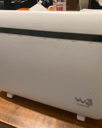 MODEM WIND TRE HUB  NUOVo