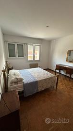 Stanza singola, zona chiesanuova