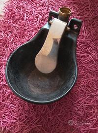 Abbeveratoio per cavalli e bovini