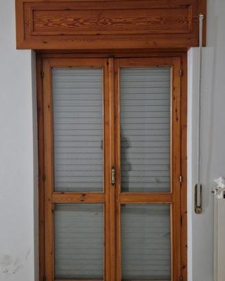 Infissi in legno massello di alta qualità