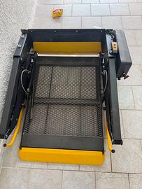 Pedana sollevatore disabili