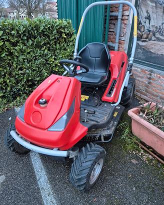 Trattorino oleomac 4x4 