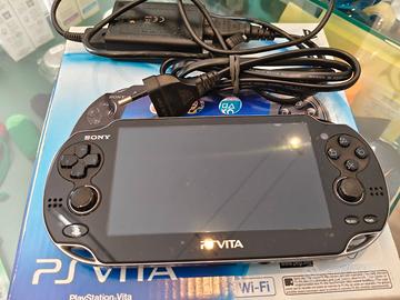 Sony PSVITA pch 1004 + 5 giochi