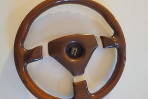 Volante Momo radica vintage