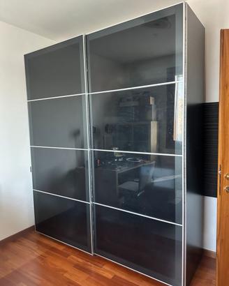 Armadio Ikea Pax con accessori